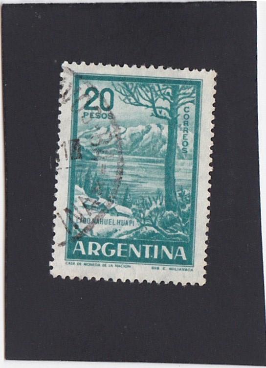 Argentina #698 used