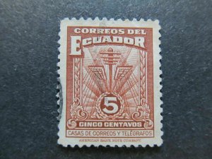 A4P47F68 Ecuador Postal Tax Stamp 1940-43 5c used-