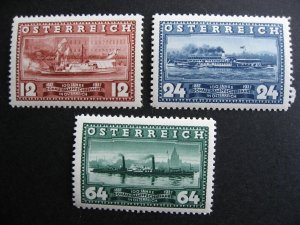 Austria ships Sc 382-4 MNH