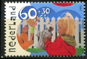 Netherlands Sc#B659 MNH, 60c+30c multi, Children Stamps 1991: Outdoor Play (1...