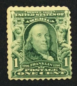 MOMEN: US STAMPS #300 MINT OG H LOT #44033