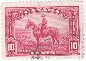 Canada - Scott #223 - 10 cent Carmine Rose - Used