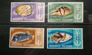 Maldive Isl #214-20 MNH e203 7328