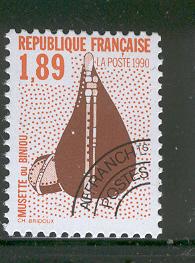 FRANCE   2234 MNH BRETON BAGPIPE