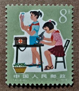 China PRC #1513 8f Girls & Microscope MNH (1979)