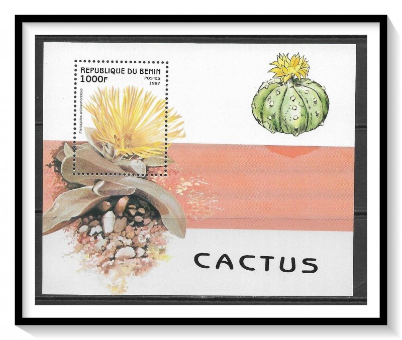 Benin #1007 Cactus Flowers Souvenir Sheet MNH