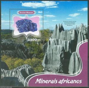 GUINEA BISSAU 2014 AFRICAN MINERALS SOUVENIR SHEET