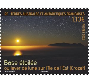 2022 FSAT Sunrise over the East Island - Crozeti (Scott 667) MNH