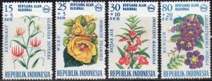 Indonesia B199-202 - Mint-NH / LH - Flowers (1966) (cv $3.50)