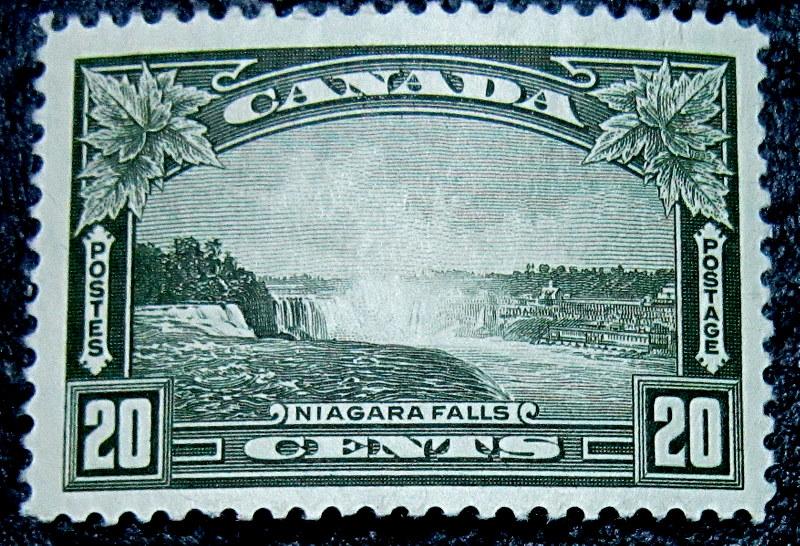 CANADA 225 VF MNH