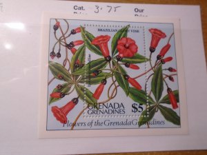 Grenada  Grenadines  #  579  MNH