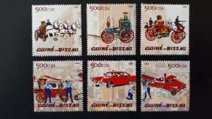 Firetrucks - Guinea Bissau 2005 - complete set ** MNH