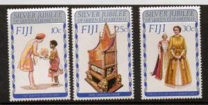 FIJI SG536/8 1977 SILVER JUBILEE MNH