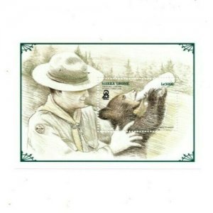 Sierra Leone 1998 - Boy Scout Feeding Bear - Souvenir Sheet - Scott 2140 - MNH 