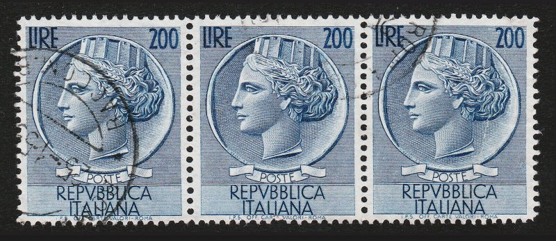 ITALY USED STAMPS SCOTT #662 1954 REPVBBLICA ITALIANA 200 LIRE STRIP OF 3