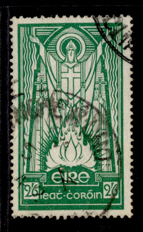 IRELAND GVI SG102, 2s 6d emerald-green, USED. Cat £70.