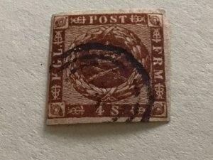 Denmark Royal Emblem 1858 used stamp A10379