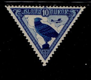 Iceland Sc C3 1930 10 ore Gyrfalcon Airmail stamp mint