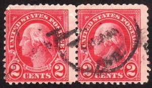 1923, US 2c Washington, Used pair, crease, Sc 554