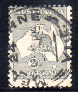 Australia  45 U,  CV$7.50