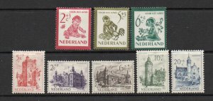 Netherlands - Sc# B219 - B221 + B224 - B 228 MH         /          Lot 0724061