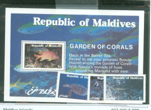 Maldive Islands #897-899/900 Mint (NH) Single (Complete Set)