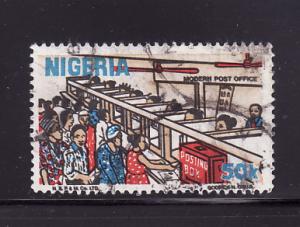 Nigeria 498 U Modern Post Office (A)