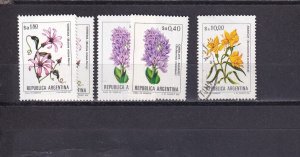 SA04 Argentina 1983 Flowers of Argentina mint and used stamps