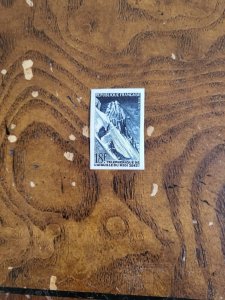 Stamps France Scott #808 nh imperf