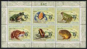 Mozambique 2007 Frogs perf sheetlet containing 6 values u...