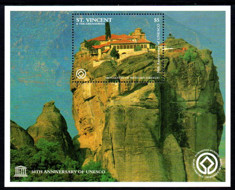 ST. VINCENT 2398 MNH S/S SCV $3.75 BIN $2.25 PLACES