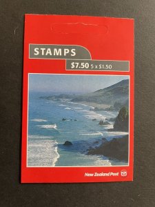 New Zealand: 2002,  Coastlines, 3 self-adhesive Booklets, SB111/3