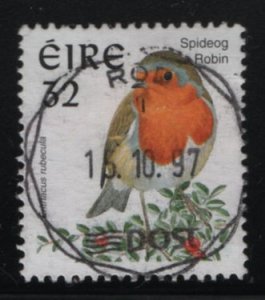 Ireland 1997 used Sc 1037 32p Robin Perf 15 x 14- Birds