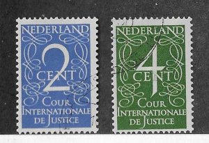 Netherlands Sc #025-026  used VF