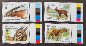 *FREE SHIP Vietnam WWF Sau La 2000 Deer Protected Wildlife (stamp color) MNH