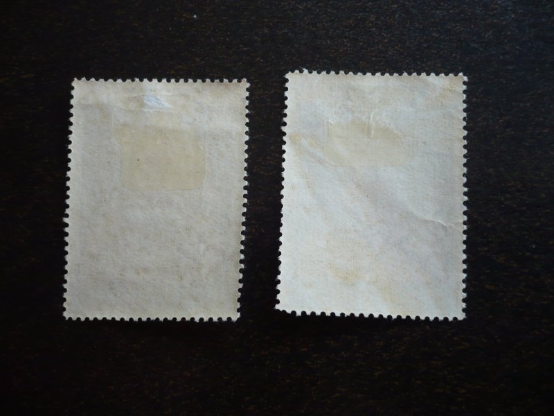 Stamps - Vatican City - Scott# 183-184 - Mint Hinged Part Set of 2 Stamps