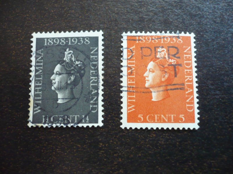 Stamps - Netherlands - Scott# 209-210 - Used Part Set of 2 Stamps