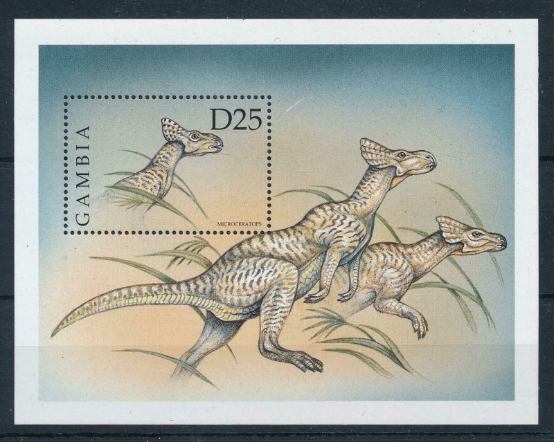 [107053] Gambia 1999 Prehistoric animals dinosaurs Sheet MNH 