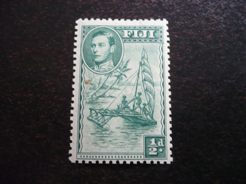Stamps - Fiji - Scott# 117 - Mint Hinged Part Set of 1 Stamp