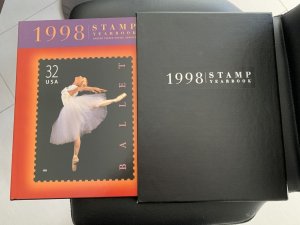 rare hard slipcase 1998 Commemorative Stamp Collection Yearbook face value $27