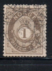 Norway Sc 22 1877 1 ore drab post horn stamp used