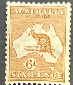 AUSTRALIA Sc 121, UNUSED, 1935, VF, OG, NO FAULTS,  MINOR HR.  Cv.$35