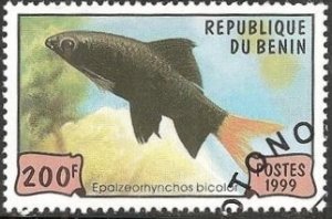 Benin 1150 - Cto - 200fr Red-tailed Black Shark (1999) (cv $0.70)