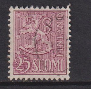 Finland    #322  used  1959  Arms of Finland 25m  rose lilac