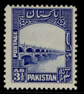 PAKISTAN GVI SG32, 3½a bright blue, M MINT. 