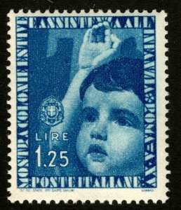 ES-196 ITALY 1937 CHILD GIVING SALUTE SCOTT 373 SG 531 MINT NEVER HINGED $40