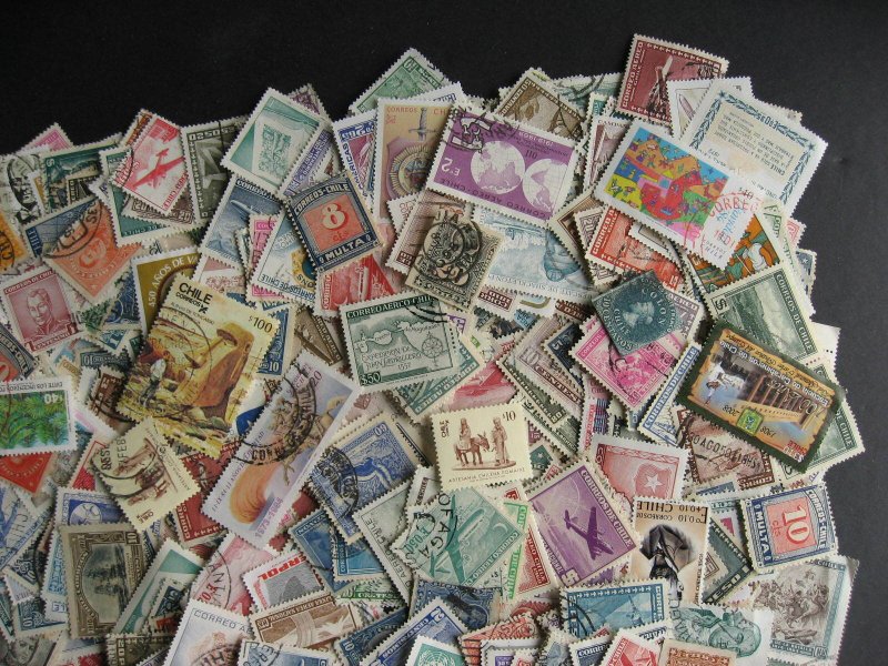 Chile elusive mixture (duplicates, mixed condition) of 900 check them out!