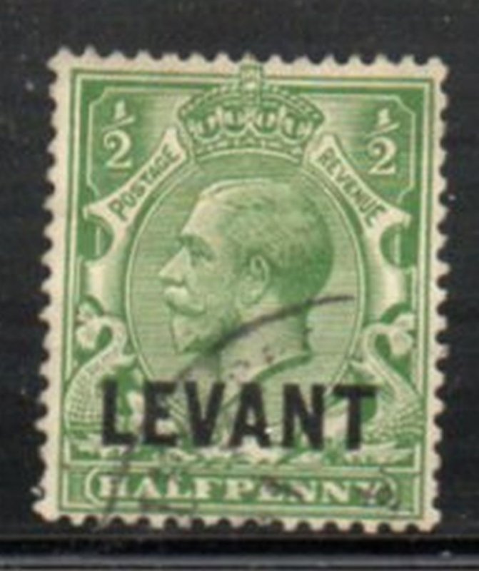 G.B LEVANT Sc 46  1913 1/2d green G V stamp used