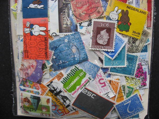 Netherlands colossal mixture(duplicates,mixed cond)2000 15%comems,15%xm,70%defin