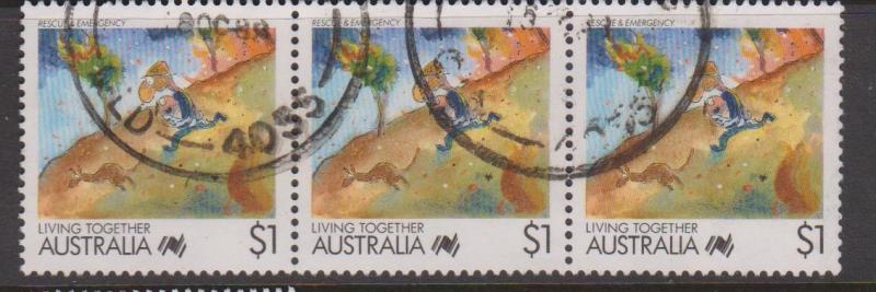 Australia Sc#1078 Used Strip of 3